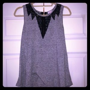 Sleeveless blouse